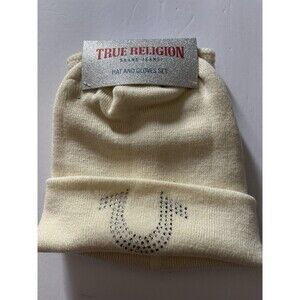 True Religion Woman’s Hat And Gloves Set. Phone Friendly - NEW